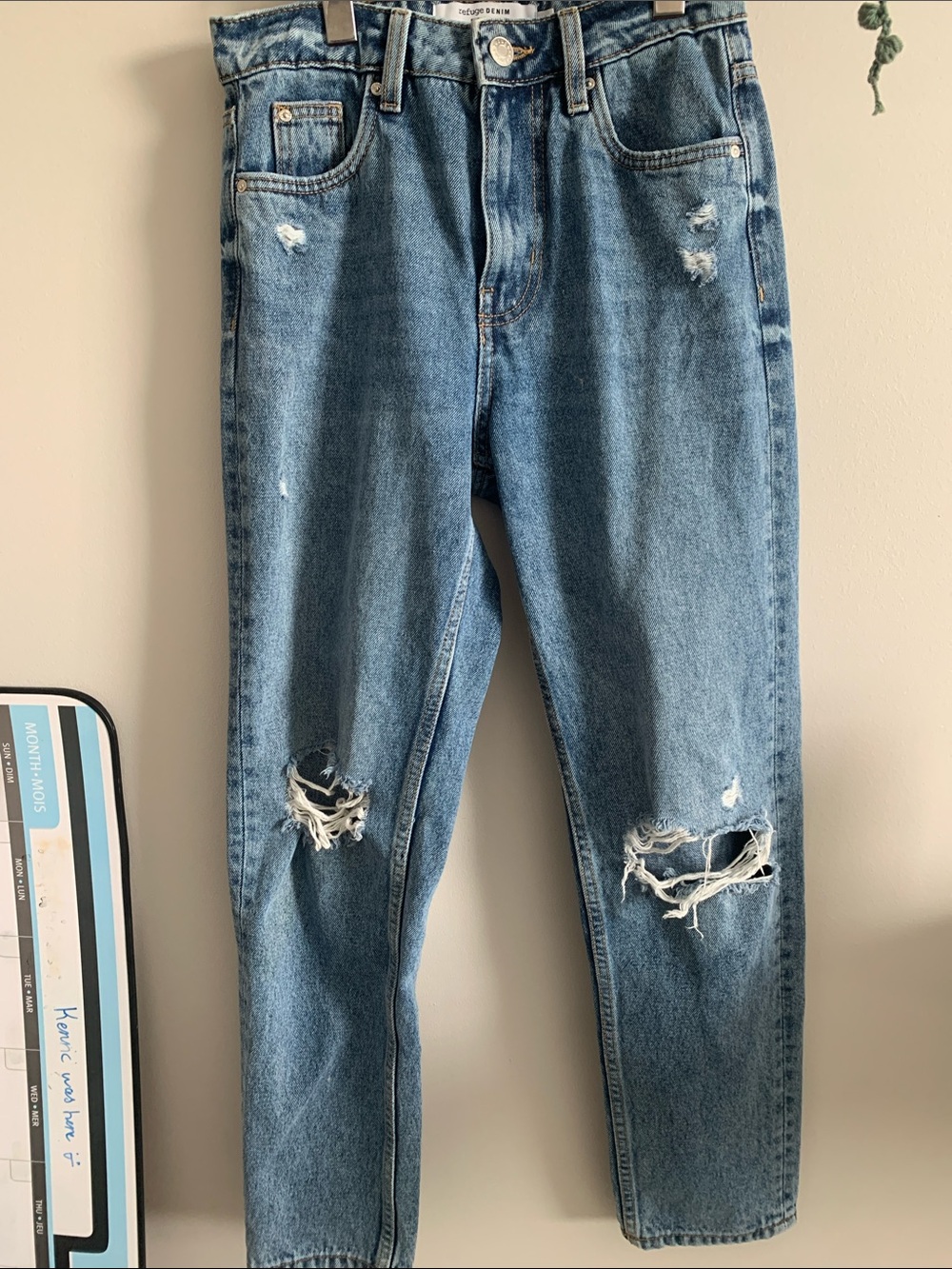 Refuge Denim Ripped Distressed Mom Jean Light Wash Cotton